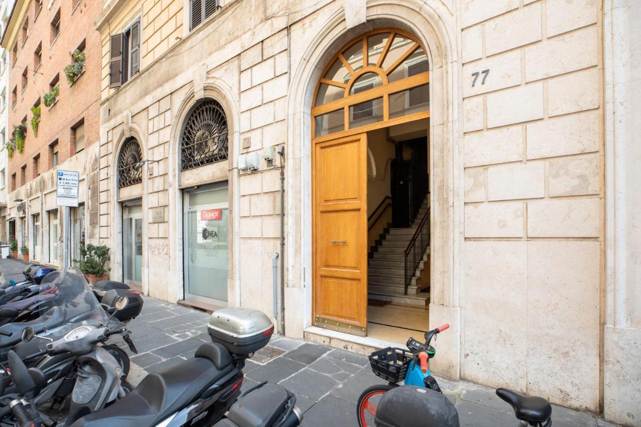 Апартаменты Iflat Veneto Area'S Penthouse Рим Экстерьер фото